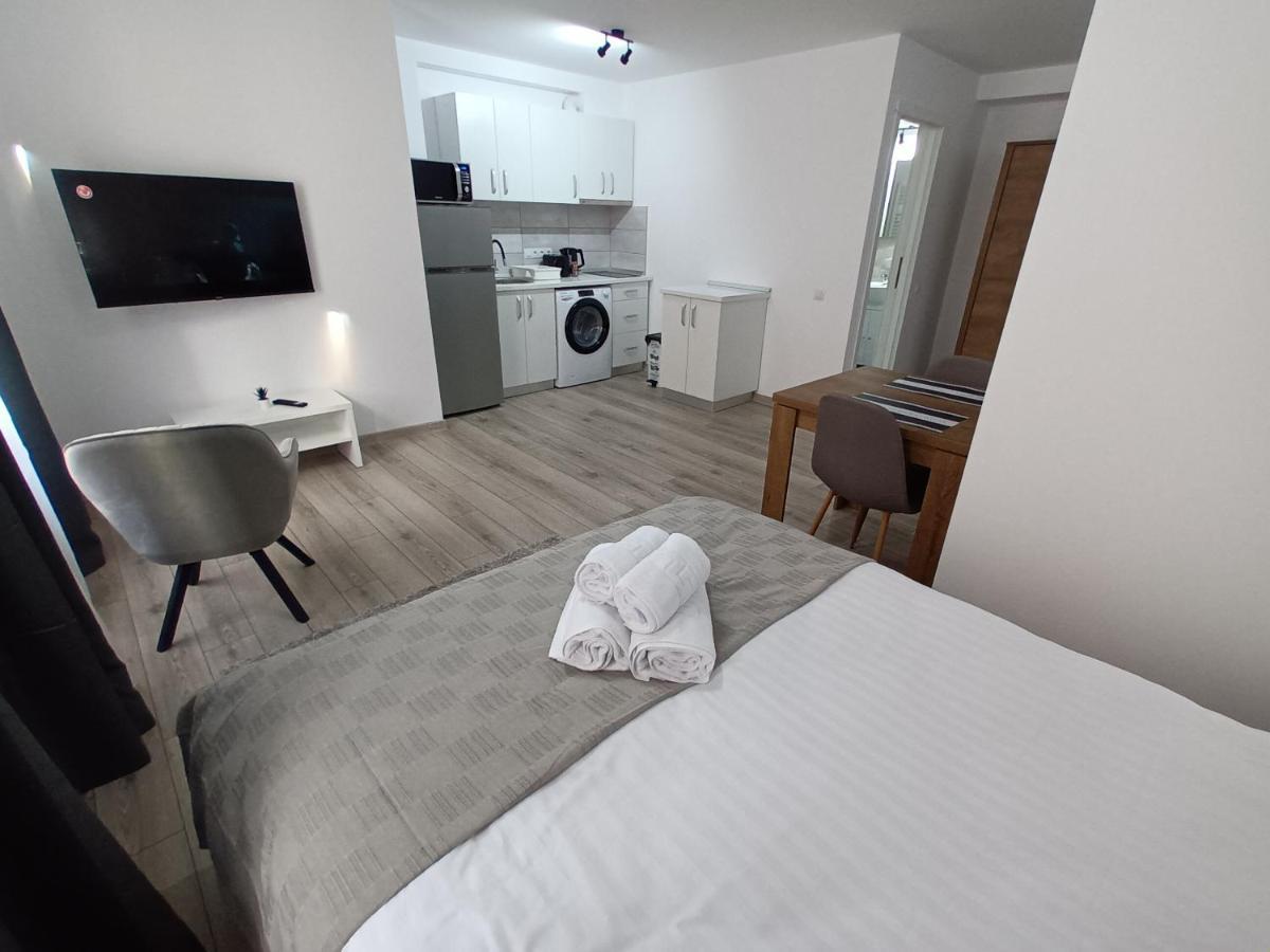 Old Town Studio Apartments Baia Mare Eksteriør billede