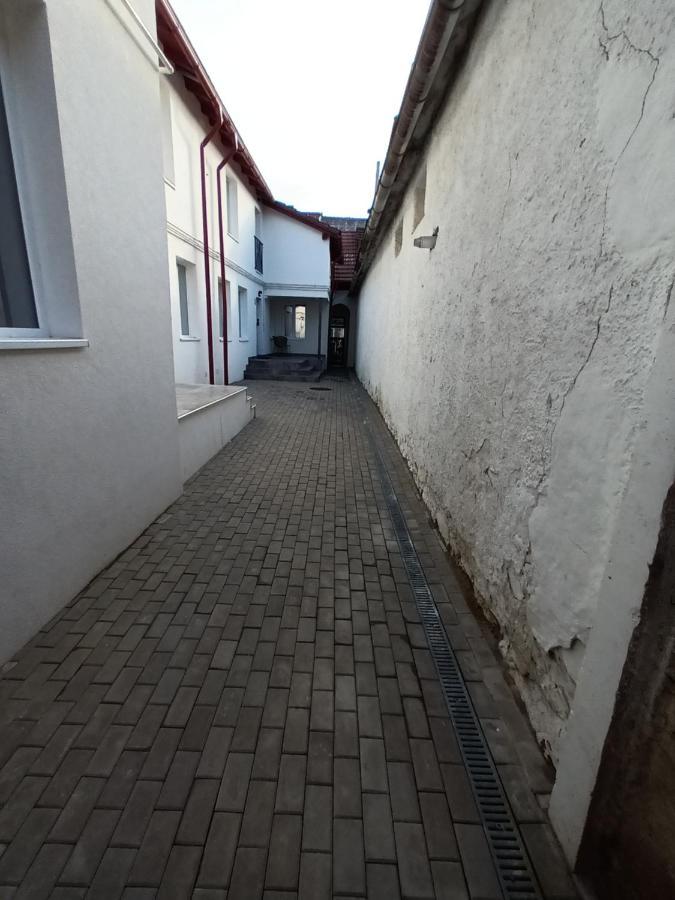 Old Town Studio Apartments Baia Mare Eksteriør billede